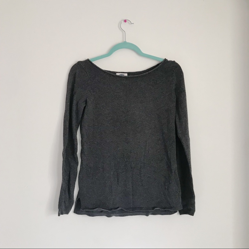 grey sweater
